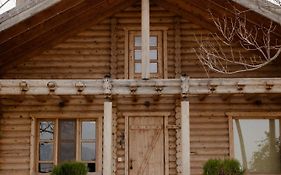 Υάδες Mountain Resort